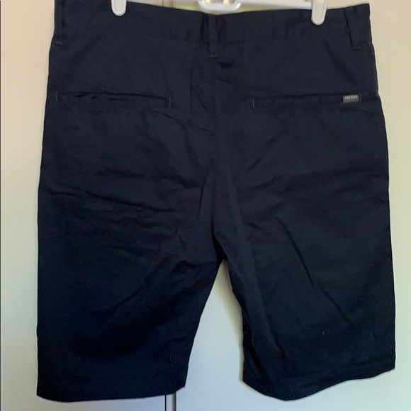 Volcom Shorts - Picture 4 of 8